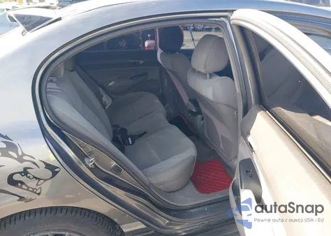 2011 Honda Civic Lx z USA, uszkodzony, nr VIN 2HGFA1F53BH300552